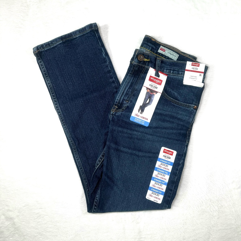 Wrangler Straight Fit Jeans Mens Size 30 X 30 Blue Medium‎ Wash NWT Pants NEW